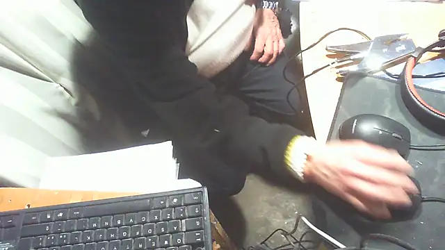 nonnomaturobisex 网络视讯表演