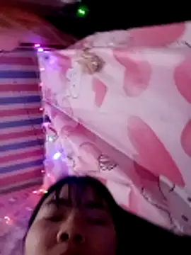 Chat XXX ao vivo de Girlsexxy-excitef