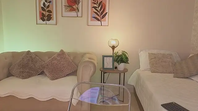 Chat XXX en directo de DahianaWalcott