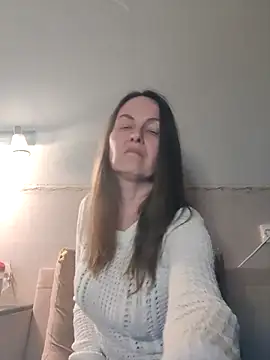 Evelina_cute: απευθείας συνομιλία ΧΧΧ