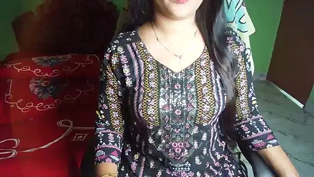 BengaliQueenStar 即時 XXX 聊天