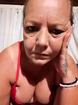 Chat XXX en directo de Kimmyb777