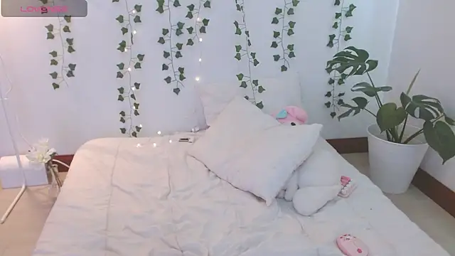 hellokitty__valery Chat XXX in diretta