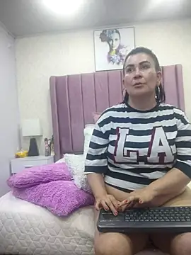 AriannaAdames Live XXX Chat