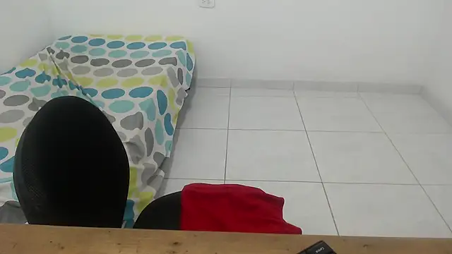 alison254 Chat XXX in diretta