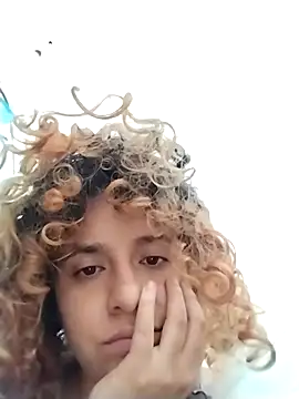 EmmaMelissa0521 Chat XXX in diretta