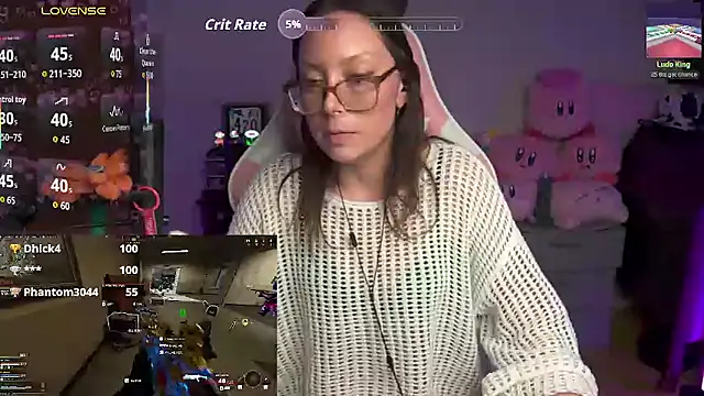 SpaceCowWhore Show in webcam