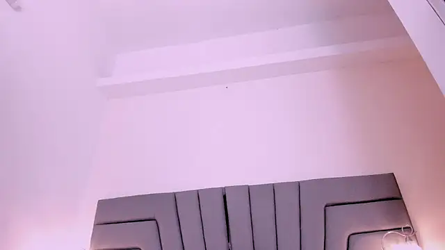 Chat +18 de Maia_520 ao vivo