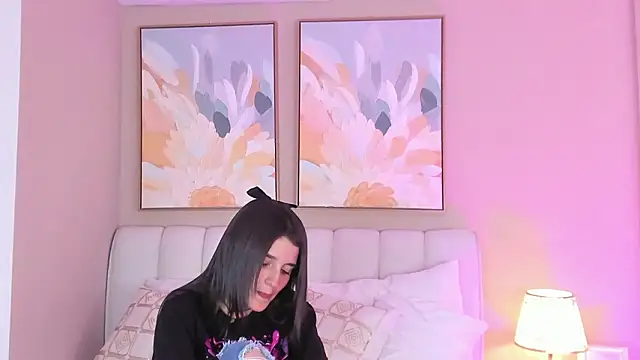 MiaTaylorSweet 即時 XXX 聊天