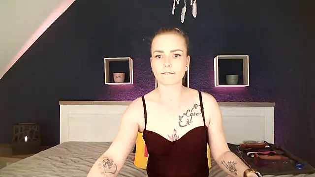 Онлайн чат XXX Vulva_Koenigin97