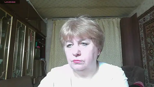 Chat XXX en directo de Casey_peach