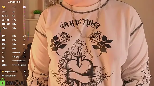 Chat XXX ao vivo de Dori_Chu