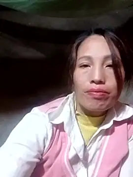 Gummiesu 在線直播表演