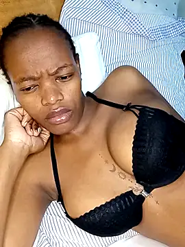 Chat +18 de Wetpussy555 ao vivo