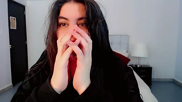 _Maddison_Ivanova_'s Live XXX Chat