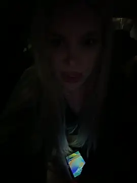 Czat XXX na żywo – AlyssaFoxx_