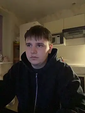 AlphaStream Adlı Modelin Canlı XXX Sohbeti