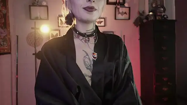 Chat +18 de insania_9999_ ao vivo