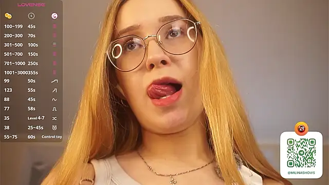 Show de SallyDeniken na webcam