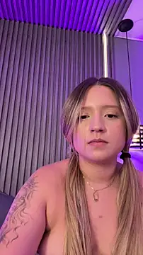 MiaPetit_のライブXXXチャット