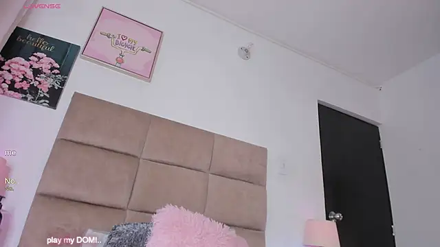 ashleycurvyyのライブXXXチャット