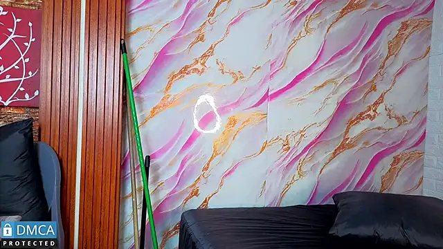 Chat +18 de nena_cupcake_ ao vivo