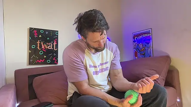 alexmannd Show in webcam