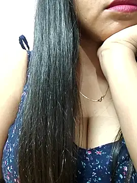 Sharvari-Wagh Chat XXX live