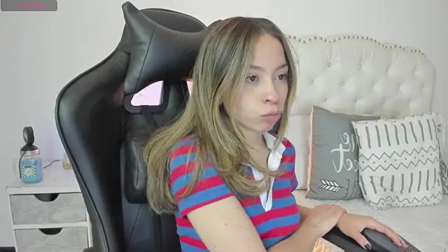 LuuluBerry Live XXX-Chat