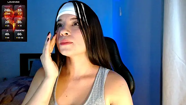 Chatroom XXX en direct de JenyRose