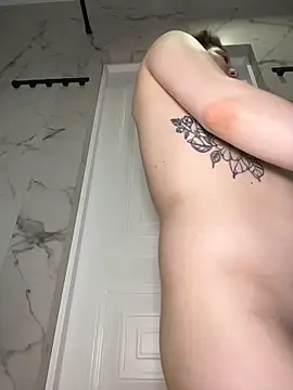 Bambi-Live's Live XXX Chat