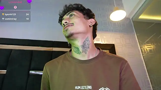 Živý XXX chat Dark_Eros_