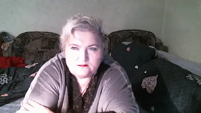 Lana555 লাইভ XXX চ্যাট