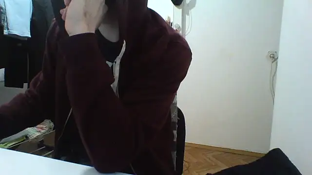 دردشة KaelNox الجنسية المباشرة