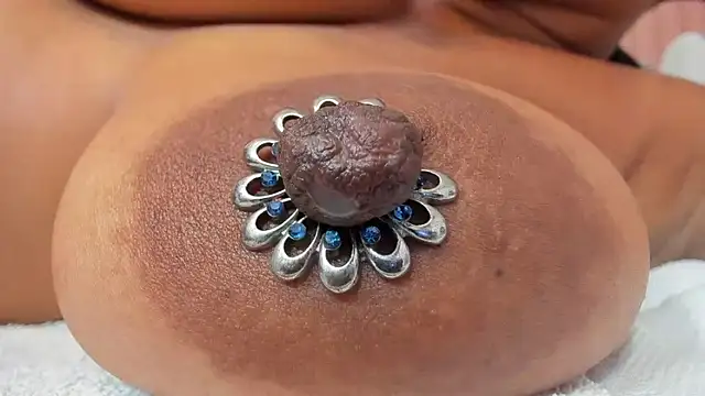 zara_lopez Adlı Modelin Canlı XXX Sohbeti