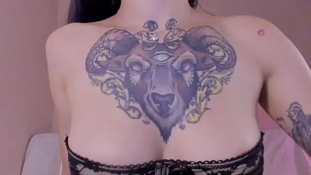 phoenix_xx লাইভ XXX চ্যাট