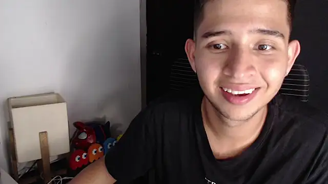 harold_18_ Chat XXX live