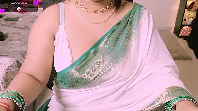 Khaleesiiii's Live XXX Chat