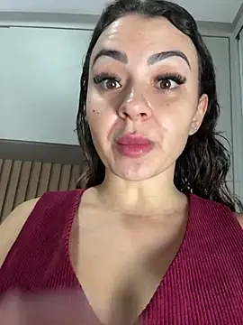 carol_amorim's Webcam Show