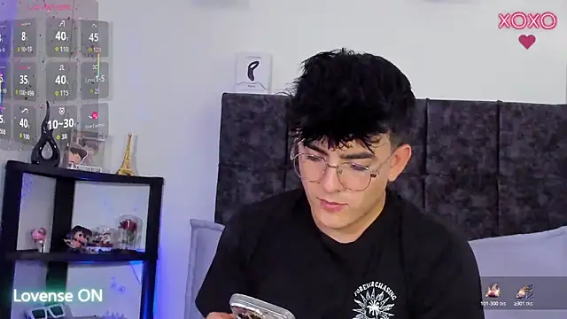 nolan_twink1 Chat XXX live