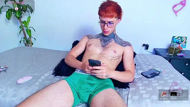 7_Saturno_7 Chat XXX live