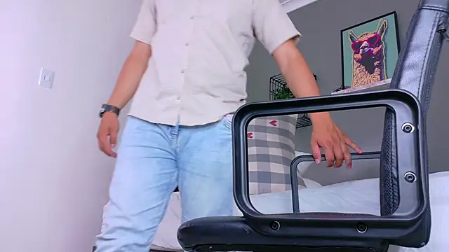 Chat XXX Live MrFox__