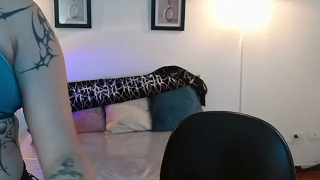 Živý XXX chat Evanss_lx