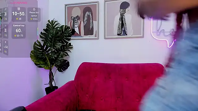 caaty7's Live XXX Chat