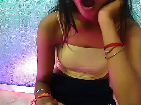 KiaraDoll002 লাইভ XXX চ্যাট