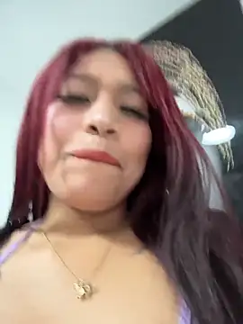 Cherry_Charlottee 即時 XXX 聊天