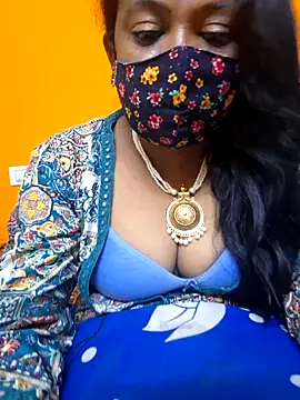 แชท XXX สดของ kanikasree