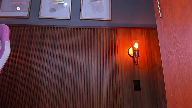 Chat +18 de Tammys4 ao vivo