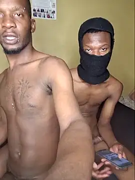 RAWFREAKYVERSE: вебкам-шоу