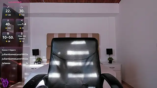 Alicee_Broownn: онлайн-секс-чат